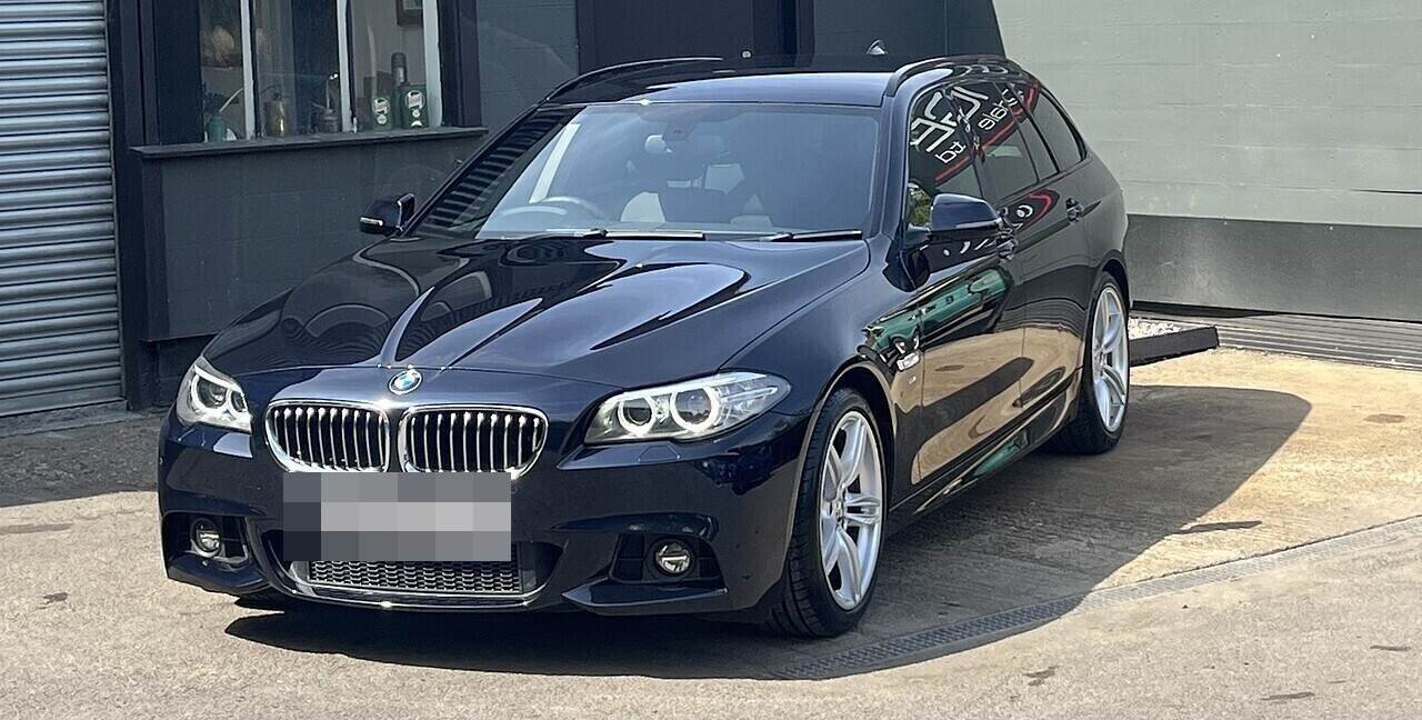 Carbon Black BMW 520d M Sport Touring